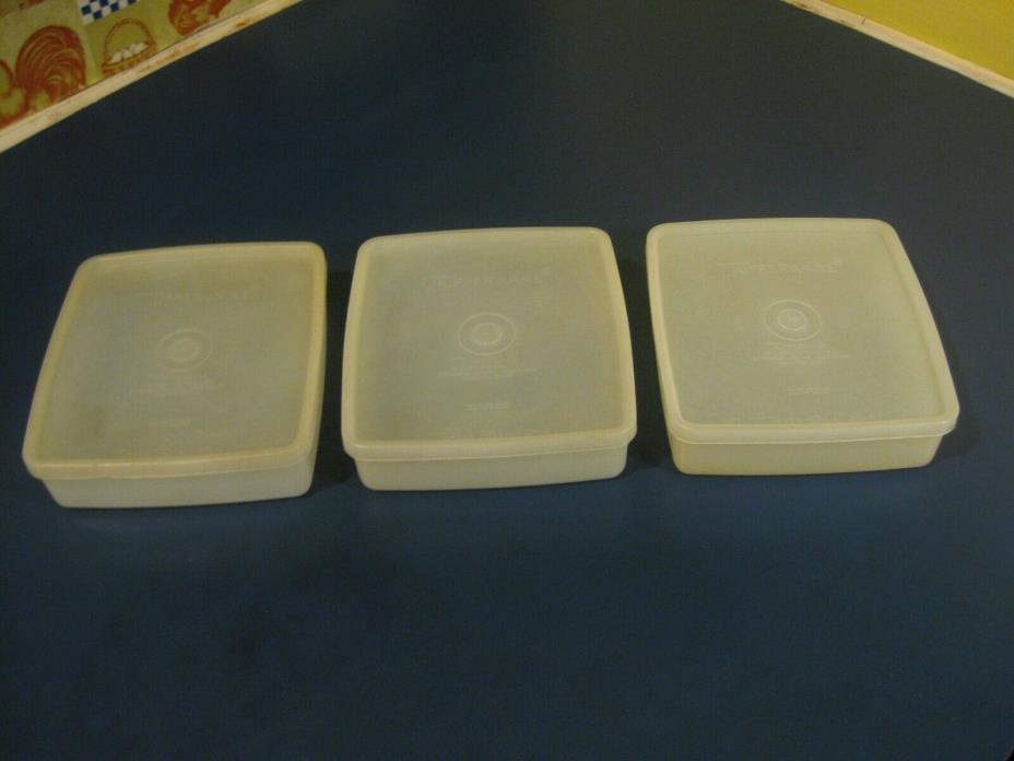 3 Vintage Tupperware Sheer Square-A-Way Sandwich Keeper #670 w/Clear Seals #671