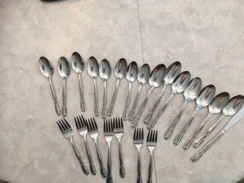 Superior Stainless Usa Chapel Hill  22 Pieces Mixed Lot