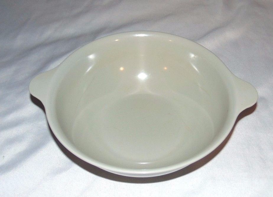 Vintage MALLO-WARE Gray Melmac Handled Round Serving Bowl Measures 9