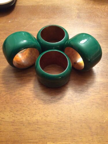 Set Of 4 Green Napkin Rings