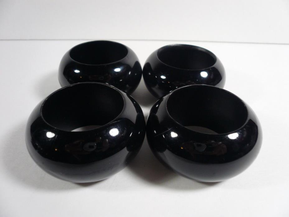 Set of 4 Plain Black Napkin Rings
