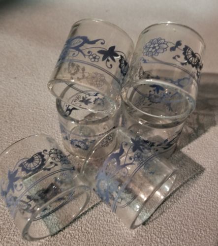 Set of 6 Glass w/ Blue Floral Napkin Rings