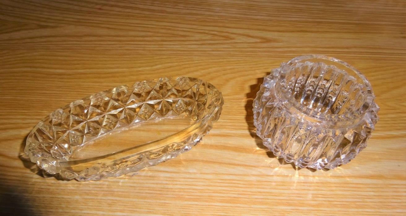 Lot of 2 vintage salt cellars, one trough and one circle, 1