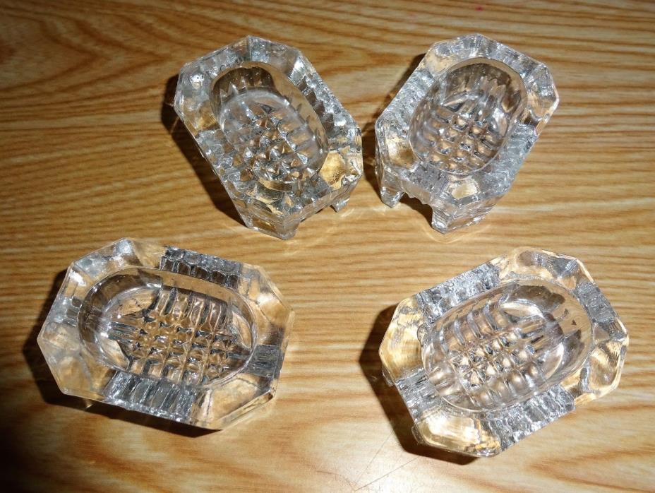 Lot of 4 vintage  salt cellars, 2