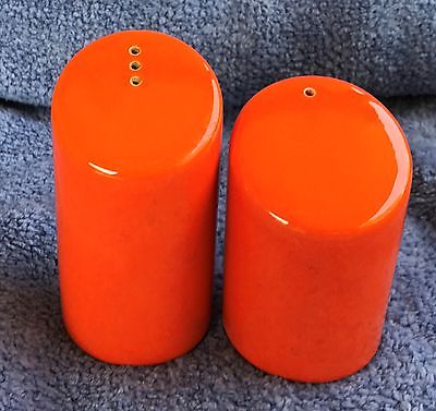 2001 WAECHTERSBACH FUN FACTORY ORANGE SALT & PEPPER SHAKERS GERMANY