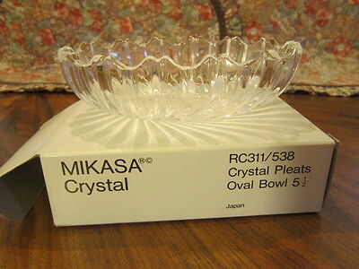 Mikasa RC311/538 Crystal Pleats Oval Bowl, 5 1/2 inches, New in Box, Excellent
