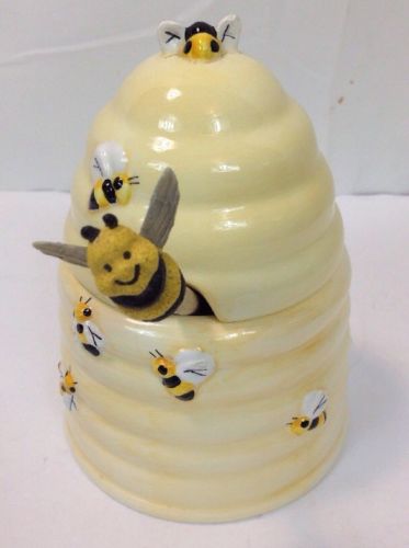 Boston Warehouse Ceramic BEE HIVE HONEY JAR POT with BEE DIPPER Stick Large 6