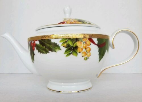 1 Charter Club Home Holly & Pine Tea Pot  with Gold Trim