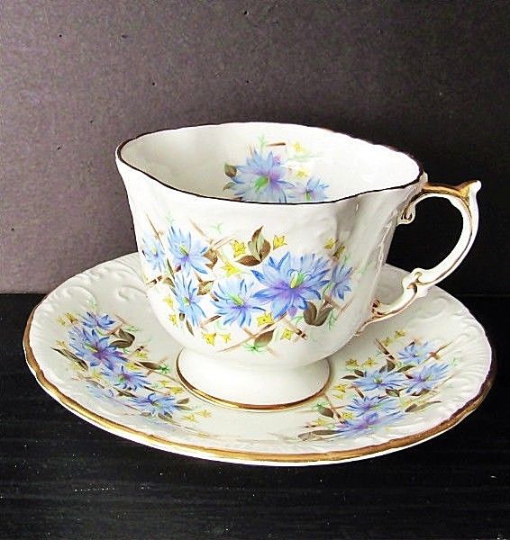 Aynsley Fine China Embossed Blue Floral Sq Footed Teacup,Saucer Set Ex Cond