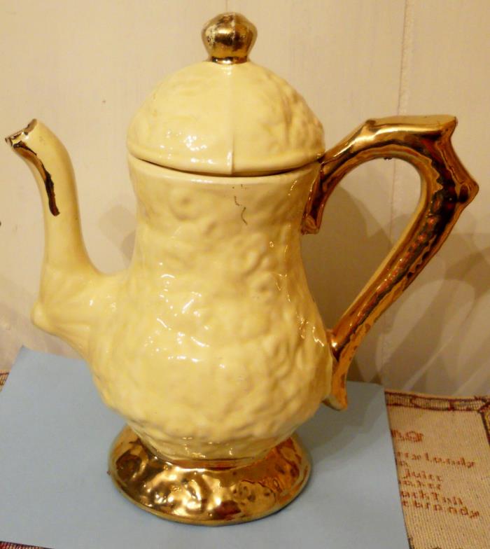 Yellow Ceramic Teapot with Gold Paint Country Cottage Chic Decor Collectible 9