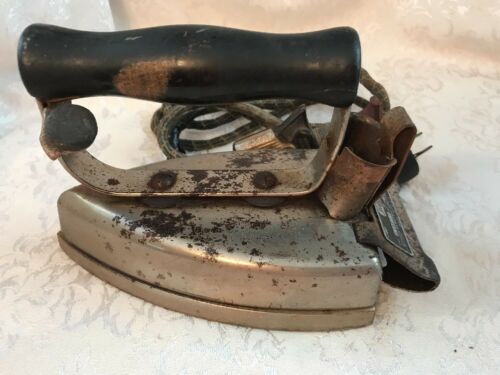 Vintage Edison Electric Hot Point Iron With Cord
