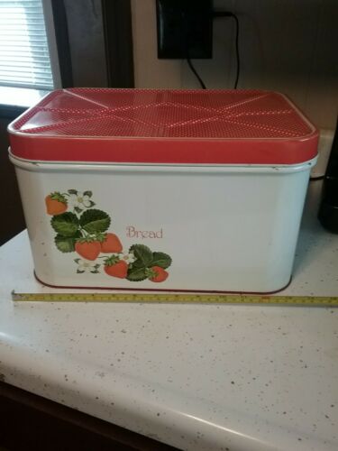Cheinco Metal Bread Box Strawberries Vintage Made in USA Shabby Chic