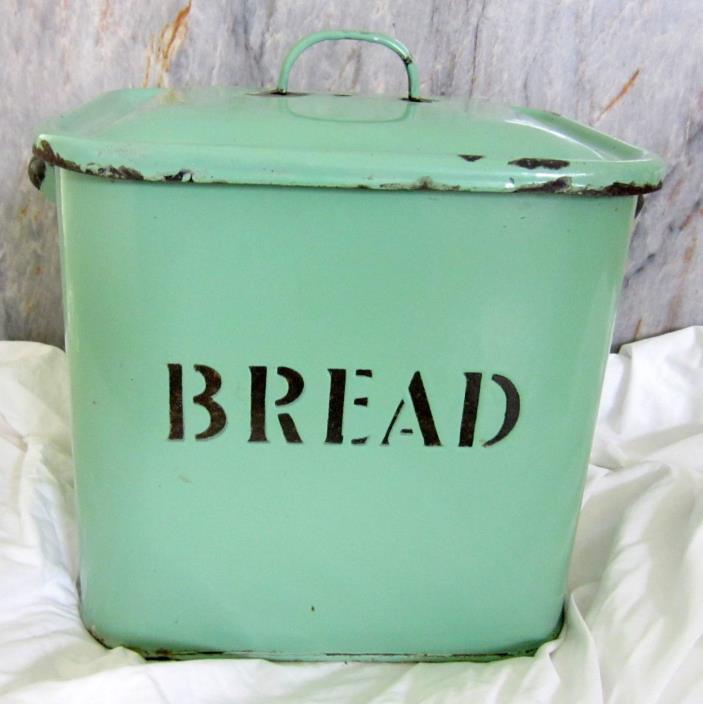 VINTAGE Enamel European Bread Box Jadeite GREEN with Lid Farm House Kitchen