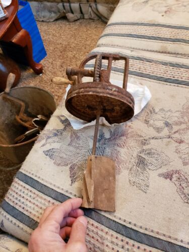 Antique DAZEY Buttter Churn Top only
