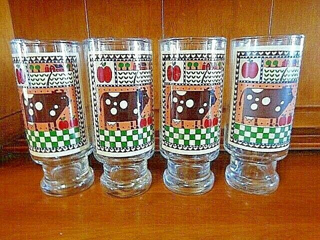 4 Vintage 1981 Rodger Johnson Cow Farm Country Drinking  Glasses