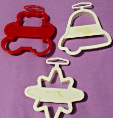 Lot of 3 Wilton Cookie Cutters Bear Bell Star Red White Plastic New