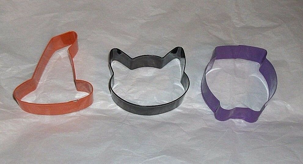 3 NWOT Loose Metal Cookie Treat Cutters Crafts Halloween Cat Witch Hat Cauldron