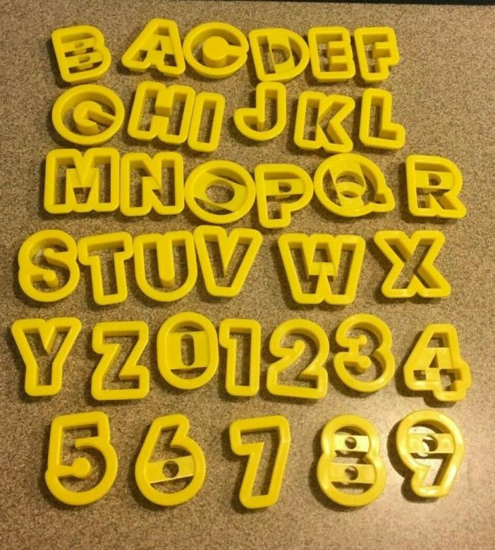 EUC Plastic 36 COOKIE CUTTERS A-Z & 0-9 Alphabet YELLOW 2