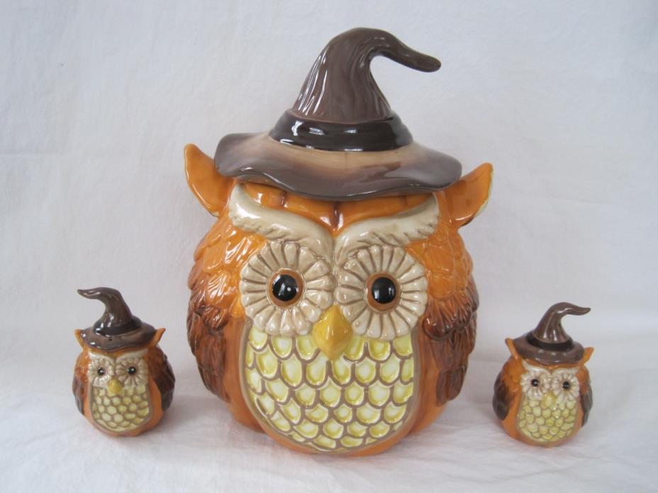 Cracker Barrel Pumpkin Owl Cookie Jar with Salt & Pepper Set