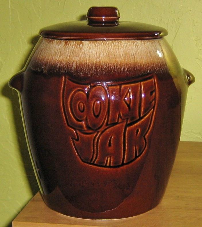 Vintage McCOY COOKIE JAR with lid
