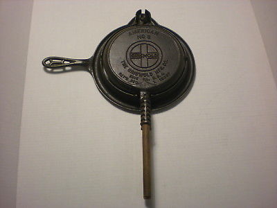 GRISWOLD American #8 Pat 1908 Lg Slant Logo Waffle Iron Low Base  Excellent
