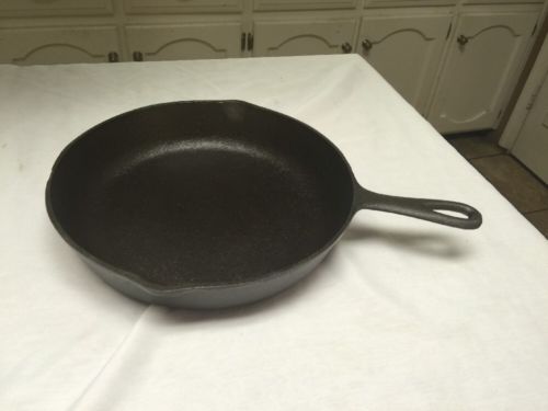 Birmingham Stove & Range #8 Cast Iron Skillet With Fire Ring