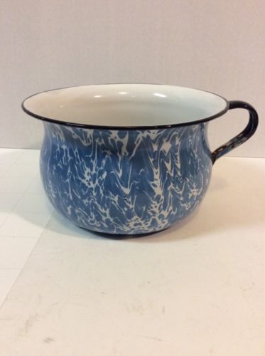 Nice Vintage Graniteware CHAMBER POT 9