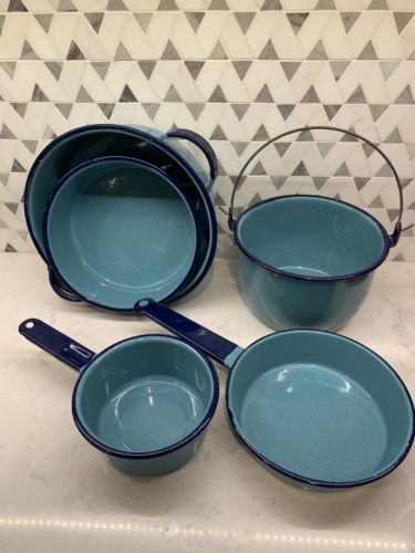 Vintage Set of 5 Light Blue Speckled Granite Enamel Ware Pots Pans RV Camp Dish