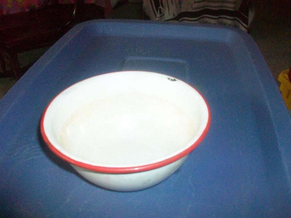 Vintage GRANITEW Bowl White with Red Trim Around 7