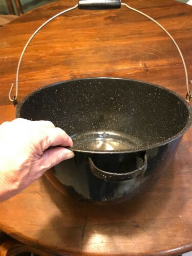 3 Gallon Large Vintage GraniteWare Wash Tub Fill Bucket or Pail With Bail Handle