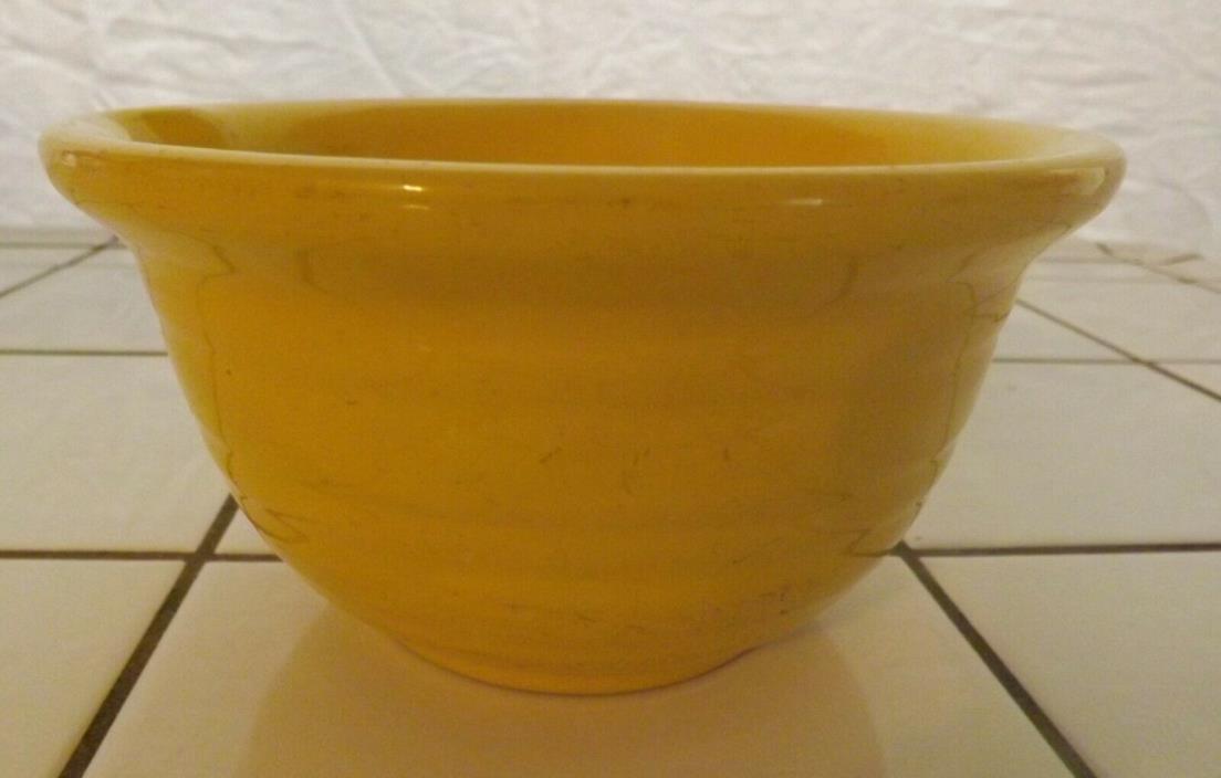 Vintage Yellow Ringware Batter Bowl With Pouring Spout
