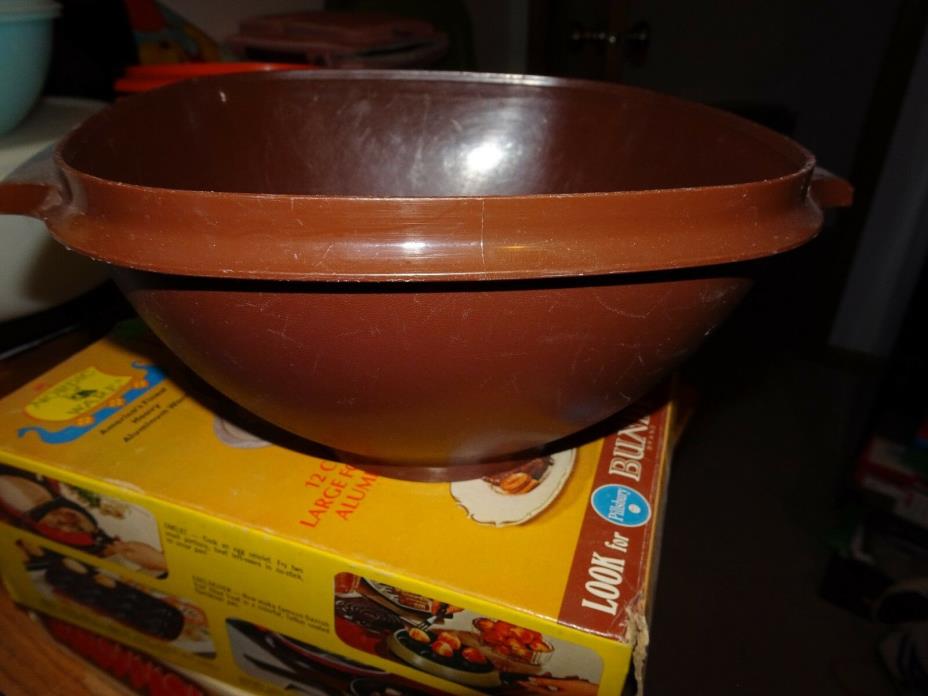 Vintage Tupperware 858 Brown Square Round Mixing/Serving Bowl No Lid