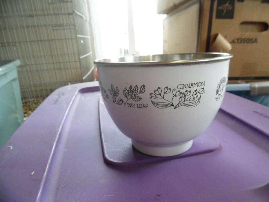 Vintage stainless steel white mixing bowl spices design