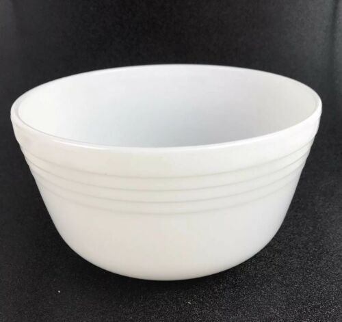Vtg Large Pyrex White Milk Glass Mixing Bowl 23 Hamilton Beach Ribbed 1950s USA