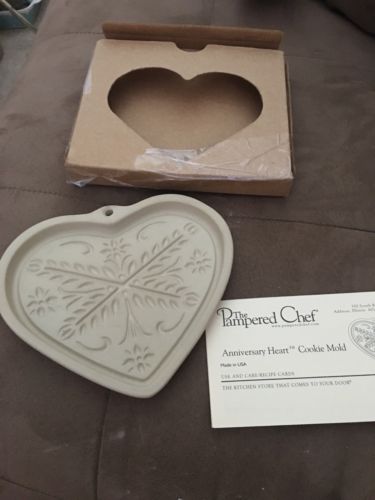 Vintage Pampered Chef Anniversary Heart Cookie Mold 2000