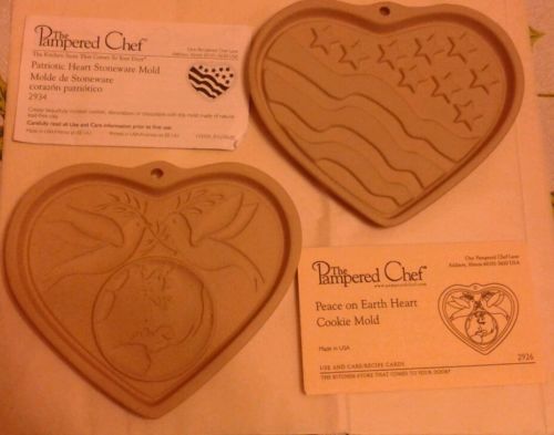 Set of 2 New Pampered Chef PEACE ON EARTH HEART & PATRIOTIC COOKIE MOLDS