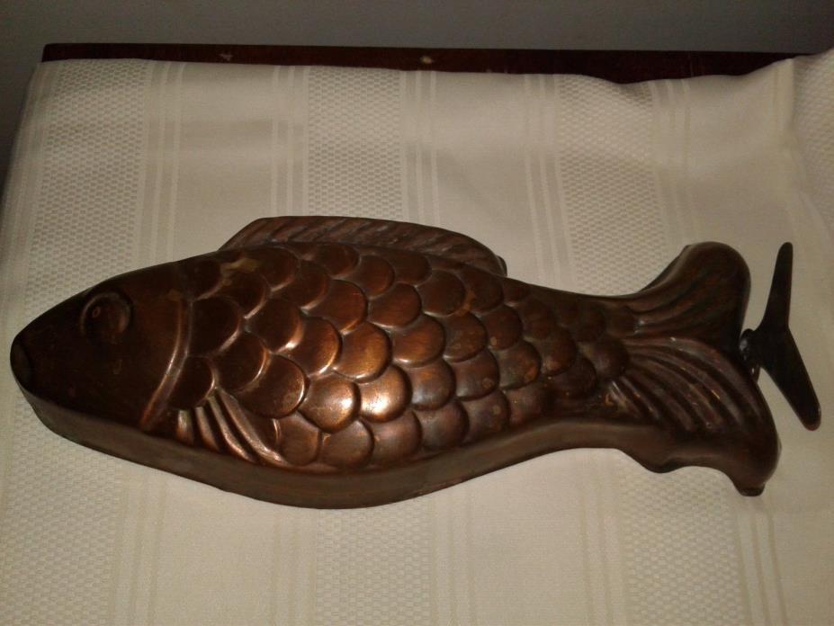 Vintage Copper Fish Mold 11