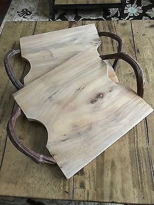 Roost cutting boards with vine handles (set of two) in excellent condition