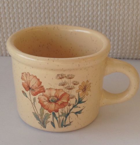 Treasure Craft Pottery Mug Coffee Cup # 851 Floral Motif EUC!