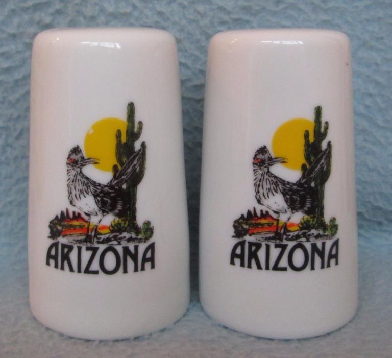 Vintage Road Runner Arizona Souvenir Salt & Pepper Shakers