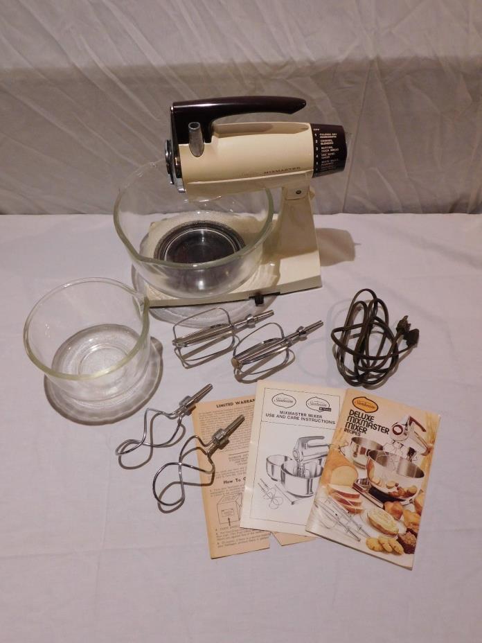 Lot - New Sunbeam Mixmaster 4.6qt Stand Mixer