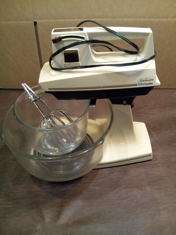 SUNBEAM MIXMASTER 12-SPEED STAND MIXER MODEL# 02156