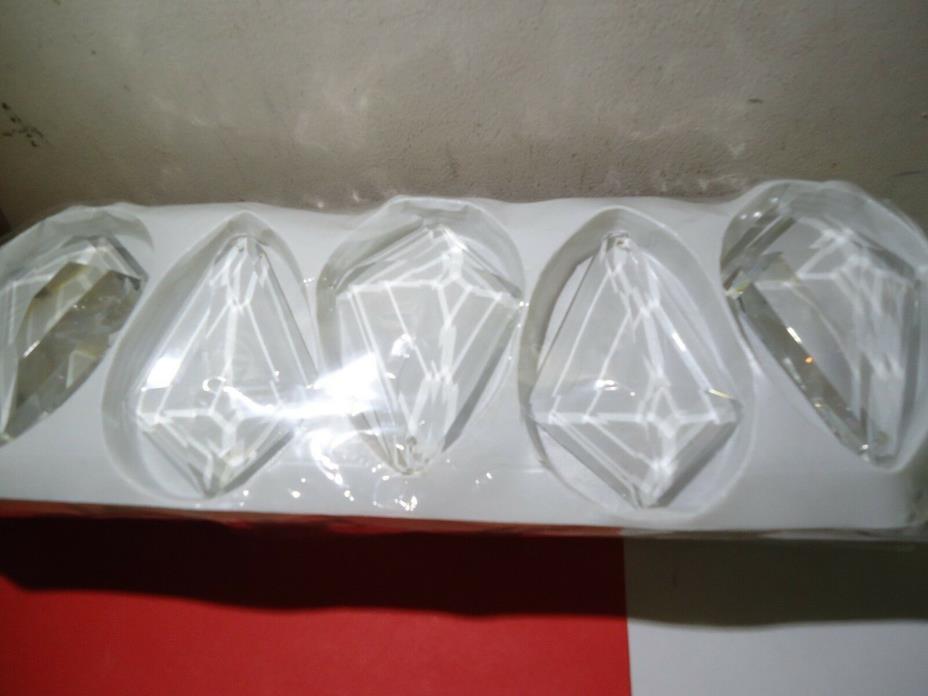 NOS LOT OF 5 FACETED 70MM CLEAR CRYSTAL KITE SHAPED CHANDELIER LAMP PART PRISM