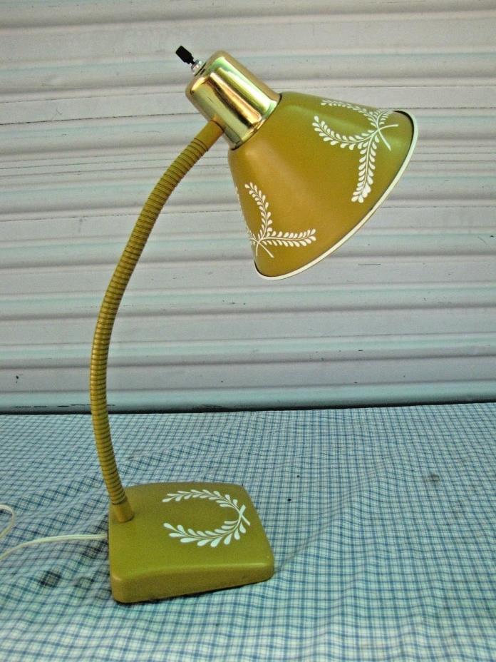 Vintage Gold Tole Metal Shade Gooseneck Table Desk Wall Mount Lamp Light