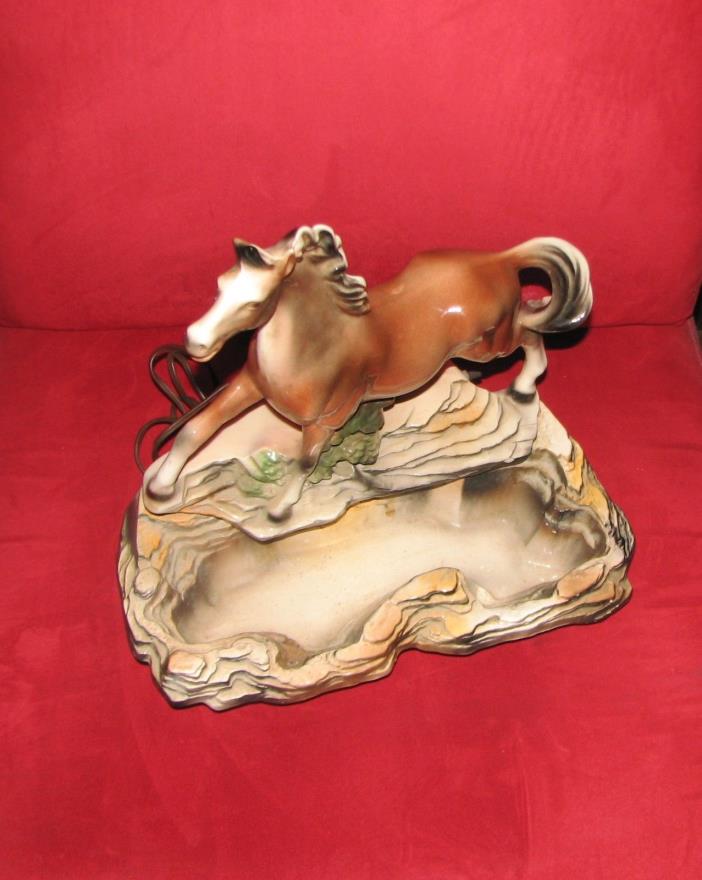 1959 LANE VAN NUYS CA  Horse Standing on Ledge  VTG CERAMIC TV LAMP AND PLANTER