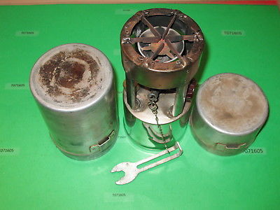 1947 Vintage COLEMAN 530 white gas stove camp camping backpack TESTED works GOOD