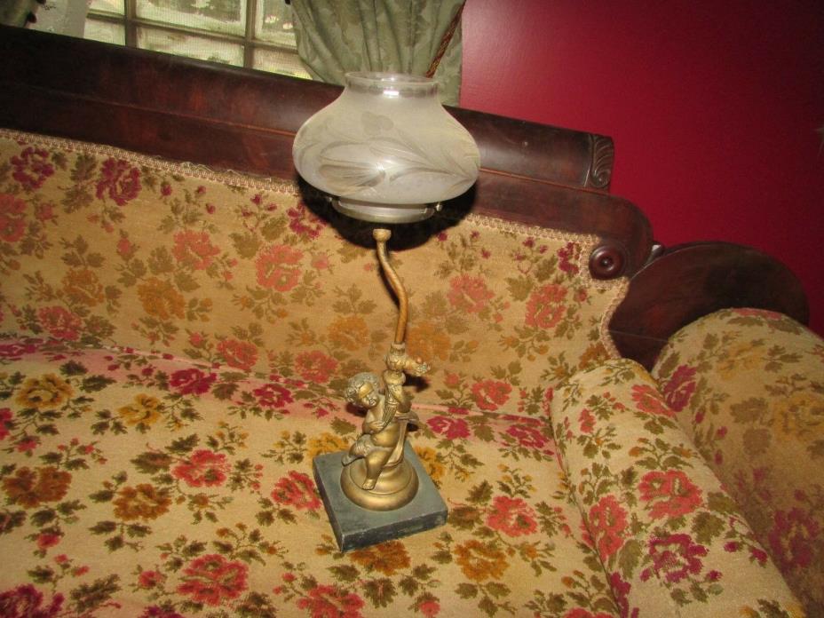 ANTIQUE GAS CHERUB TABLE LAMP WITH ETCHED GLASS SHADE