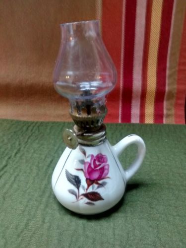 Mini Oil Lamp Rose Lantern vintage, porcelain