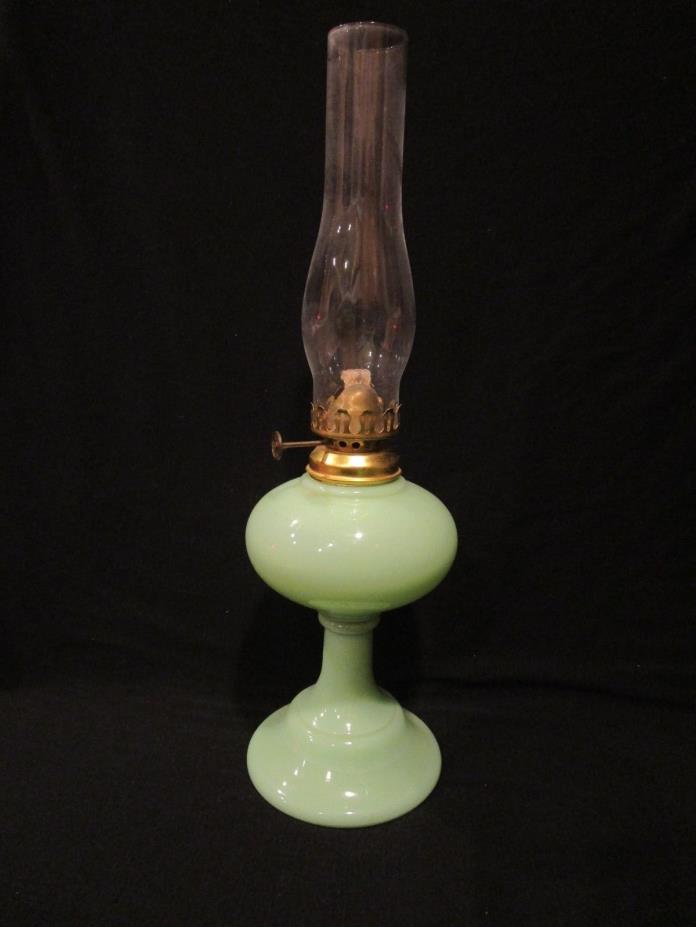 Vintage JADEITE Large Oil Lamp (4