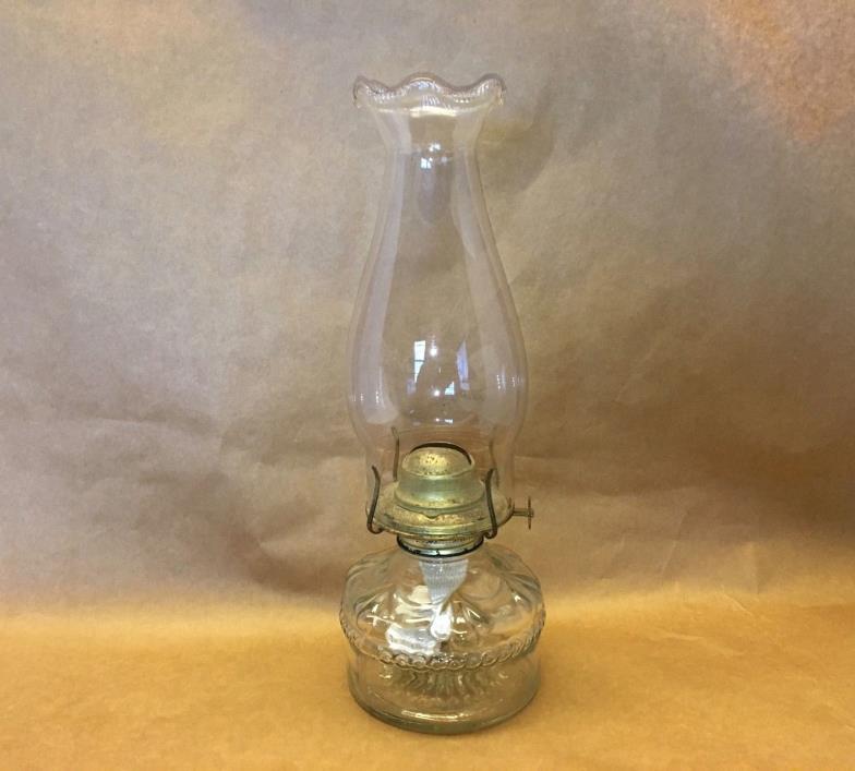 Vintage P&A Dorset Div Thomaston, Conn Kerosene Lamp